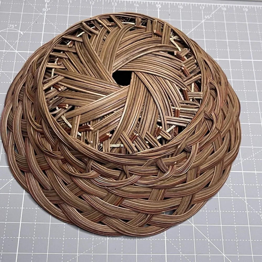 VTG Large 9.5” Round Basket Rattan Wicker Natural Brown Country Farmhouse